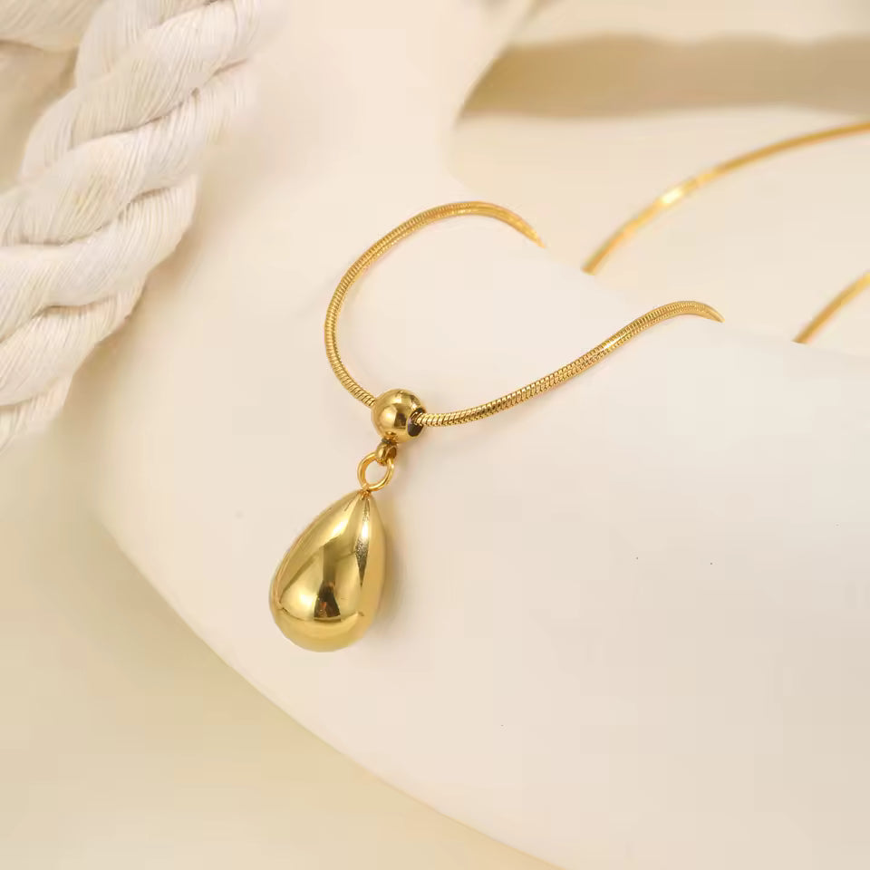 Sliding Water Droplet Pendant Necklace for Women